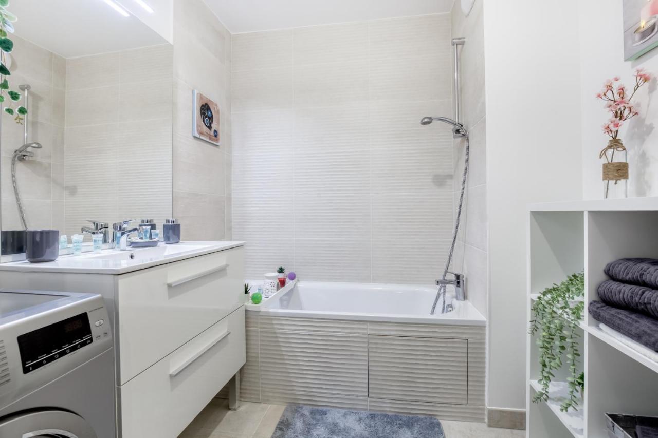 Luxueux Paris - Bagnolet - Les Lilas-Parking Gratuit Exteriör bild